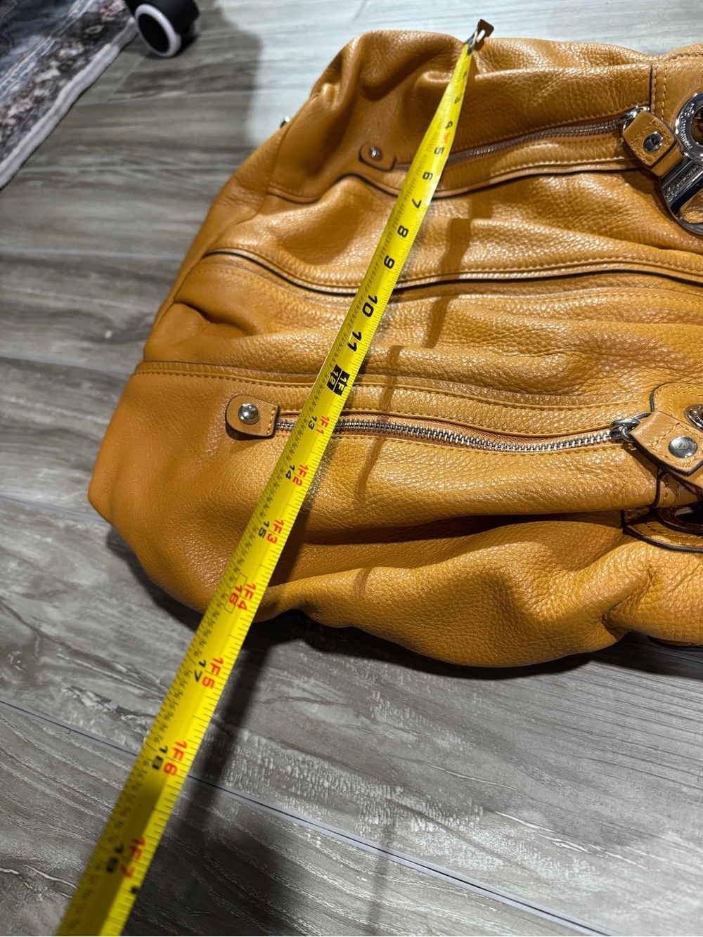 b. makowsky Mustard Yellow Leather Shoulder Bag - Picture 8 of 10